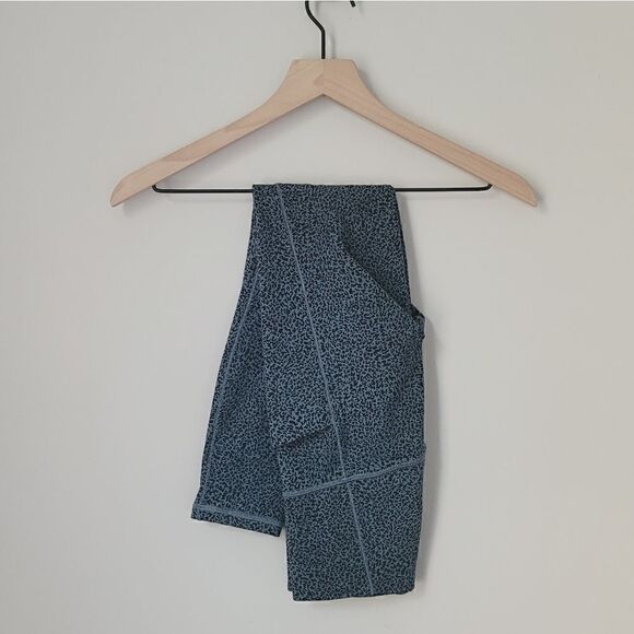 Athleta Salutation Stash Pocket II Textured 7/8 Tight Size XXS in Blue - Picture 2 of 9